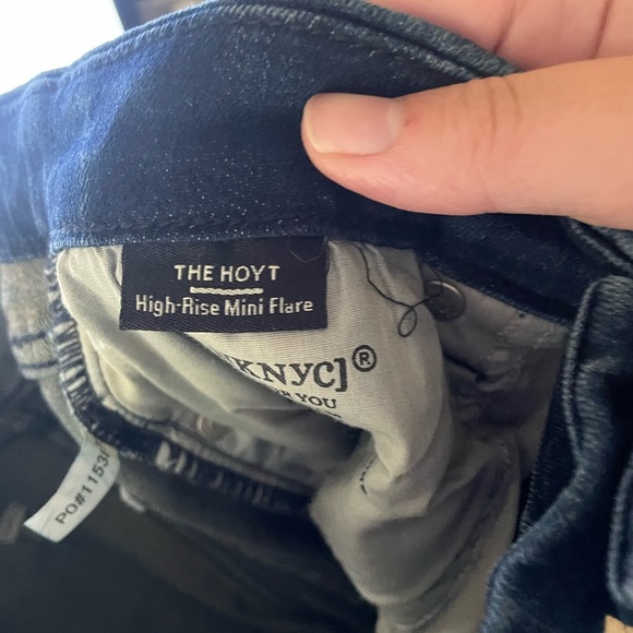 BlankNYC Hoyt High Rise Mini Flare Jeans Size 29 - Picture 6 of 8